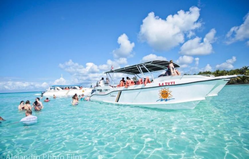 Saona Island Discovery: A Classic Coastal Journey