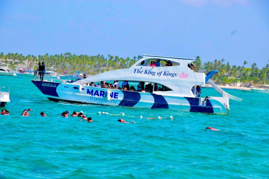 Tailored Party Boat with Open Bar *Adults Only